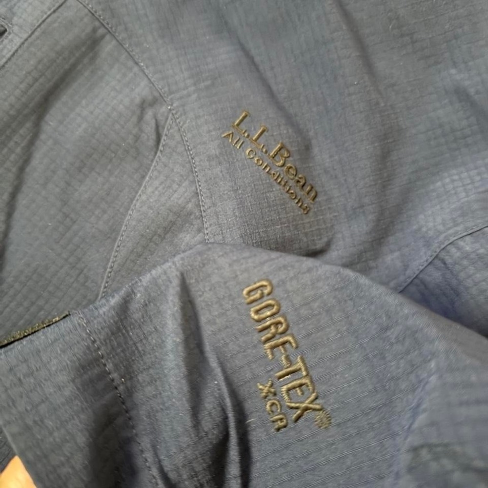 Vintage L.L.Bean Gore-Tex All Conditions Jacket Navy blue jacket - Picture 4 of 8